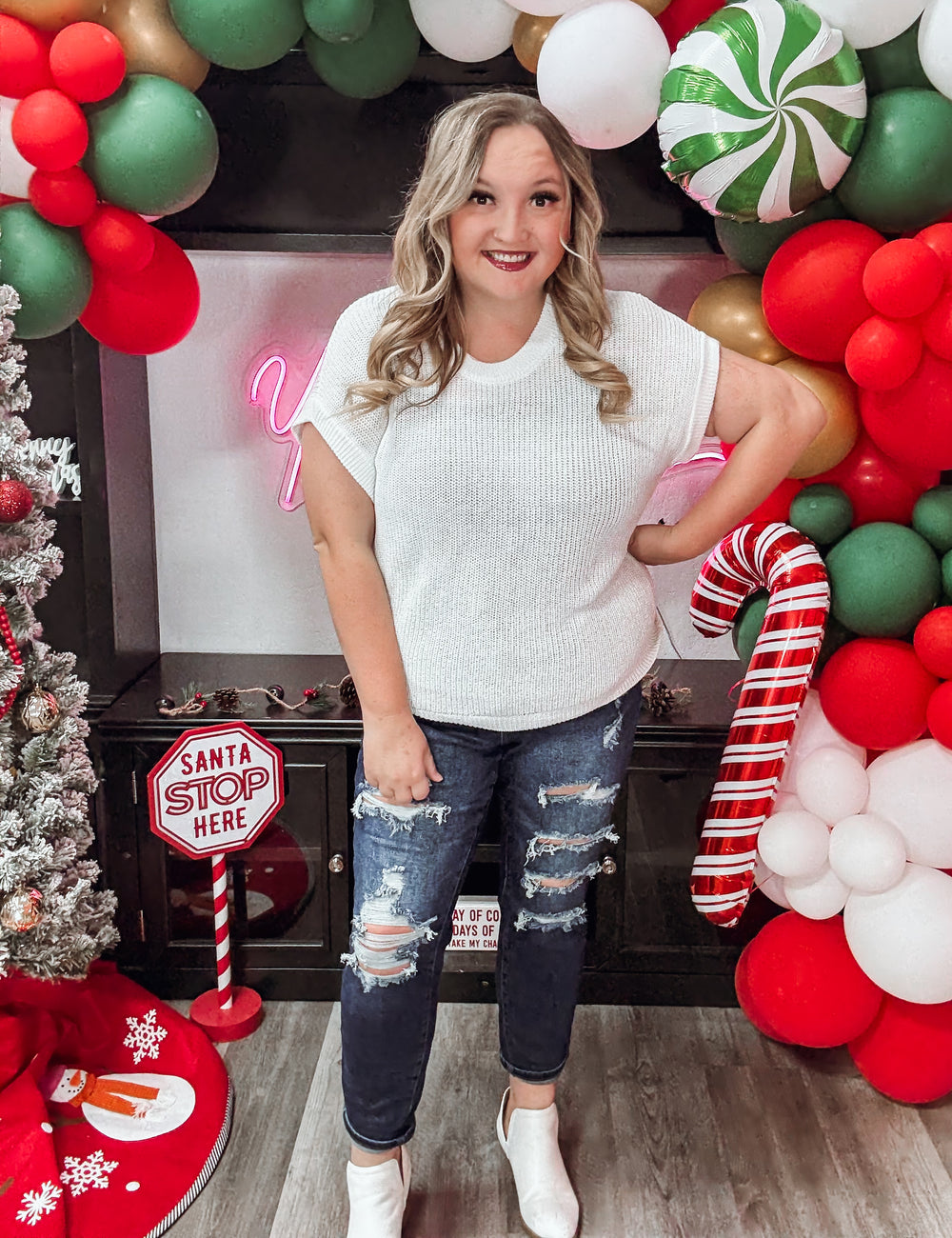 White Plus Size Shortsleeve Knit Sweater - Face 2 Soul Beauty Boutique