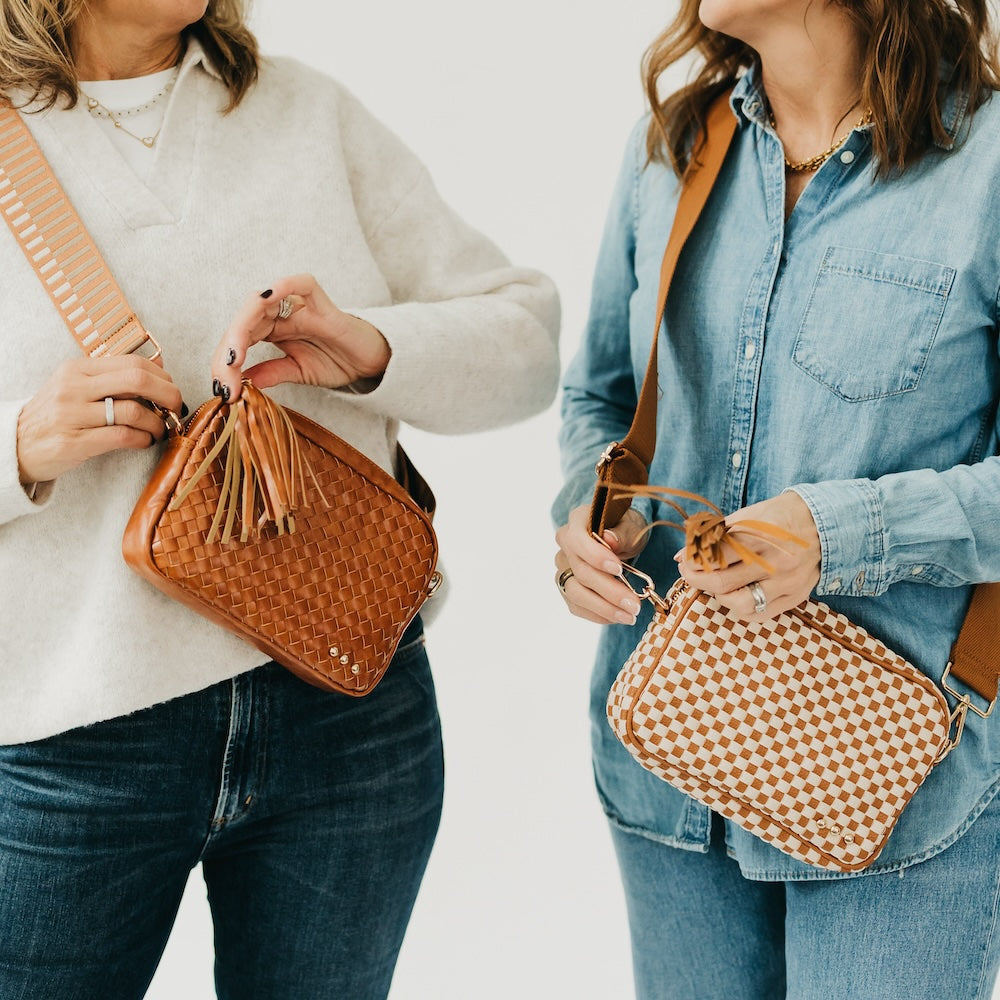 Woven Willow Camera Crossbody Bag Wholesale-Crossbody Bag-Pretty Simple